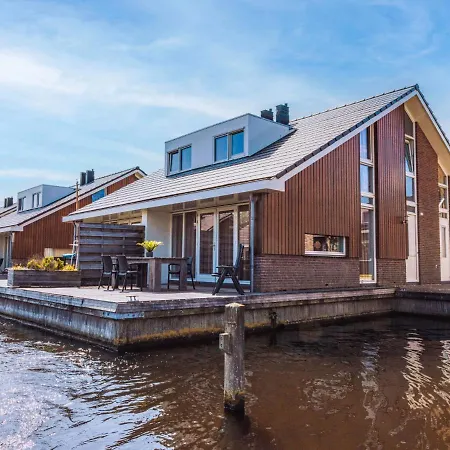 Feriehus Holiday De Meerparel-2 *