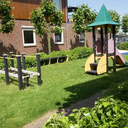 Holiday De Meerparel-2 Feriehus